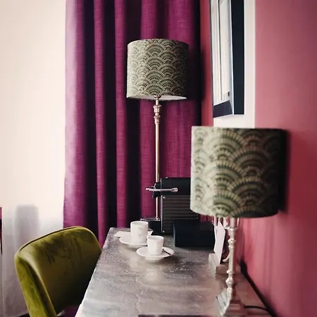 Boutique Sarah Hotel 4*