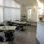 Boutique Sarah מלון 4*
