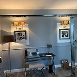 מלון Boutique Sarah
