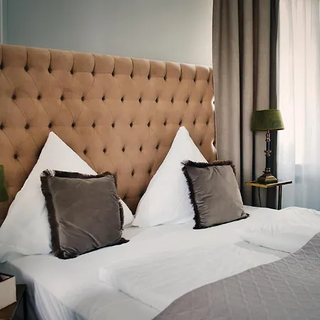 Boutique Sarah Отель