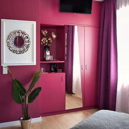 Boutique Sarah Отель