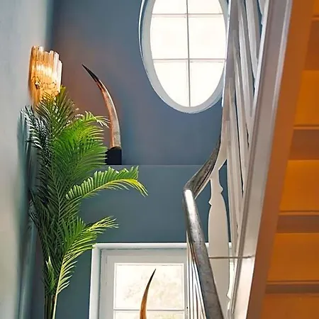 Hotel Boutique Sarah 4*