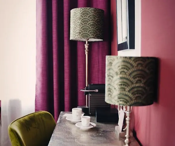 Boutique Sarah Hotel 4*